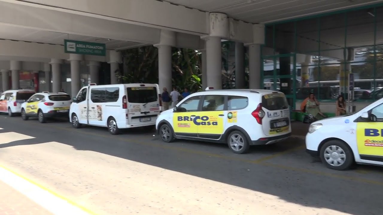 pochi taxi da e per l’aeroporto di bari, il comune: “in arrivo 20 licenze per potenziare le corse” immagine