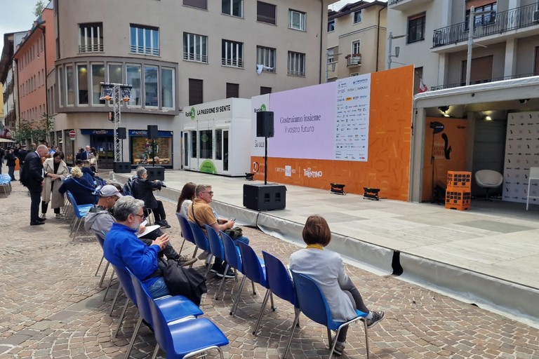 festival dell'economia anche a bari? carrieri: "lo proporrò al sindaco leccese immagine