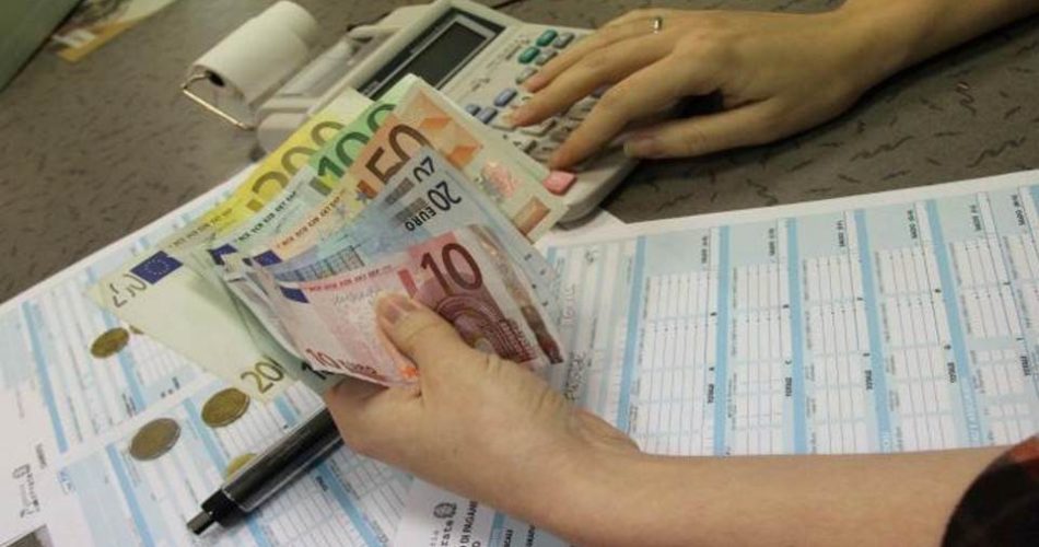 imu: 75mila contribuenti baresi oggi al pagamento. salasso finanziario, ma servizi comunali mediocri immagine